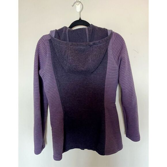 North Face small purple waist tied jacket - Picture 2 of 4